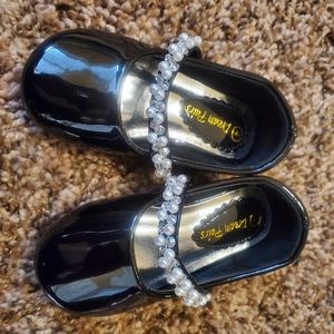 Toddler size 4 dress shoes